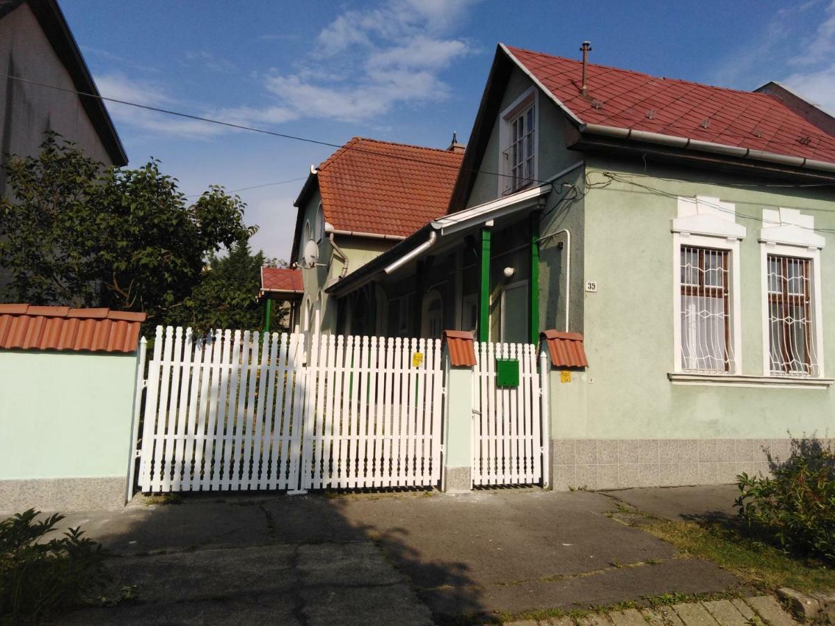 Апартаменти Orgona Vendeghaz Мішкольц Екстер'єр фото